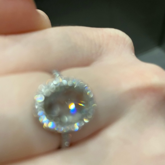 Stunning Rose Cut Oval Moissanite Engagement Ring - Picture 8 of 10